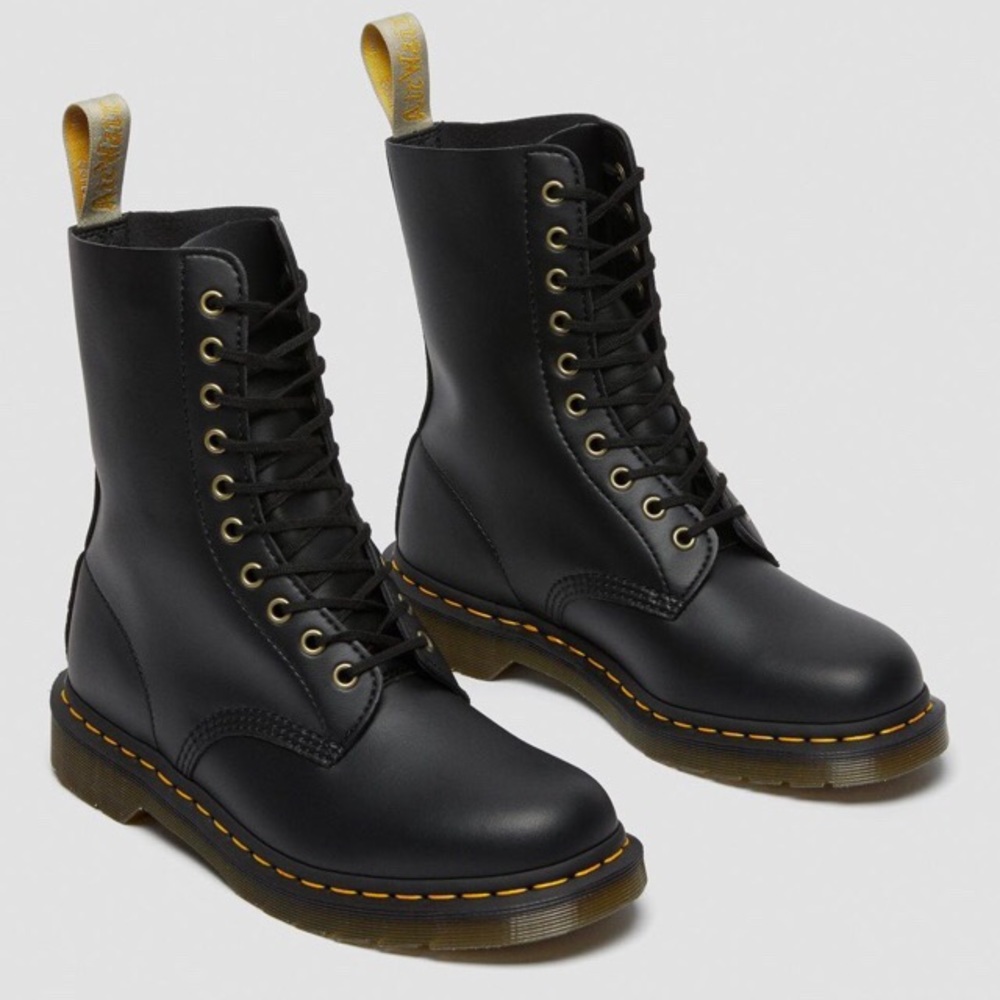 Dr. Martens VEGAN 1490 Felix Mid Calf Boots